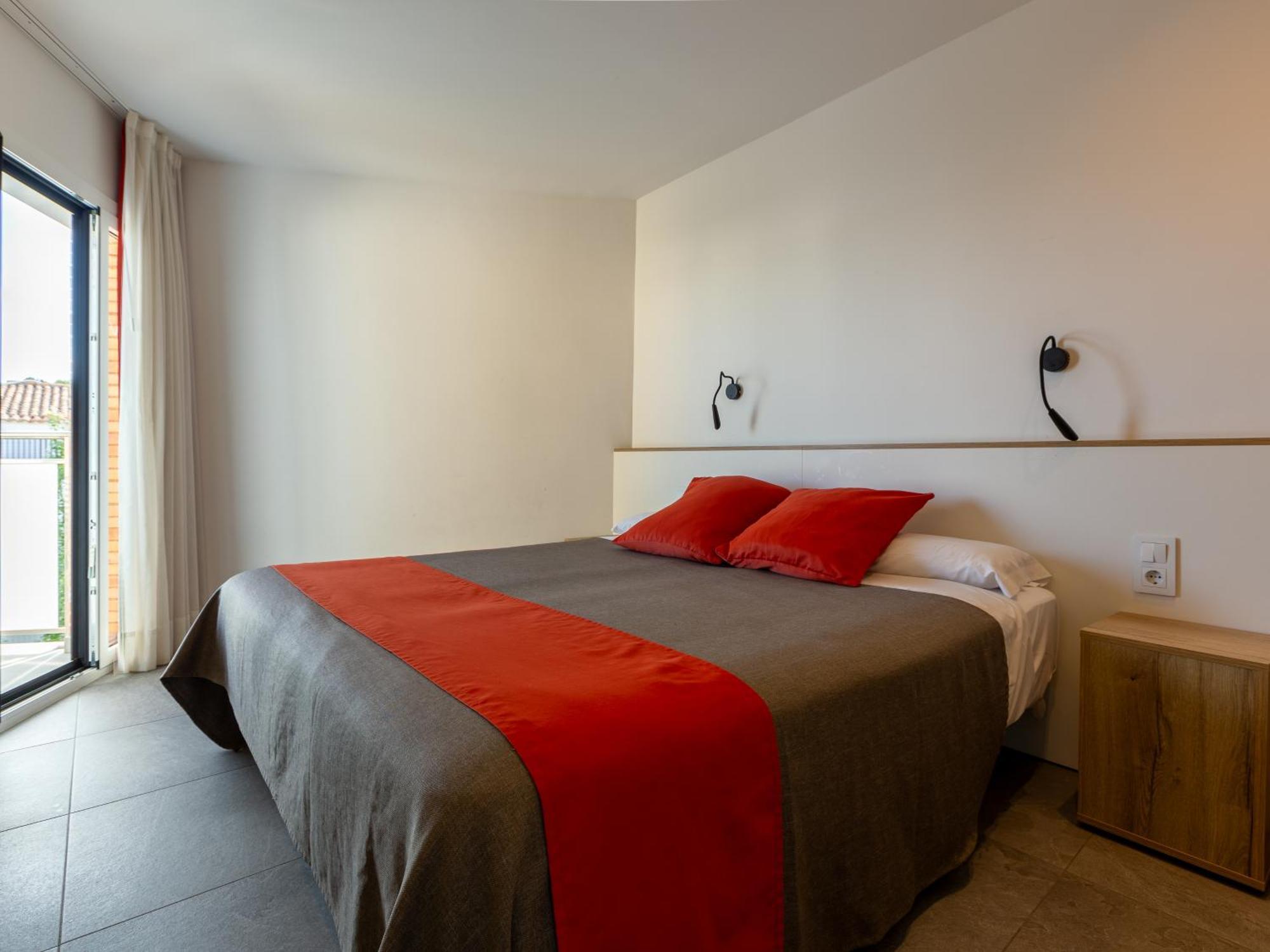 Apartamentos Sunway Apollo シッチェス エクステリア 写真