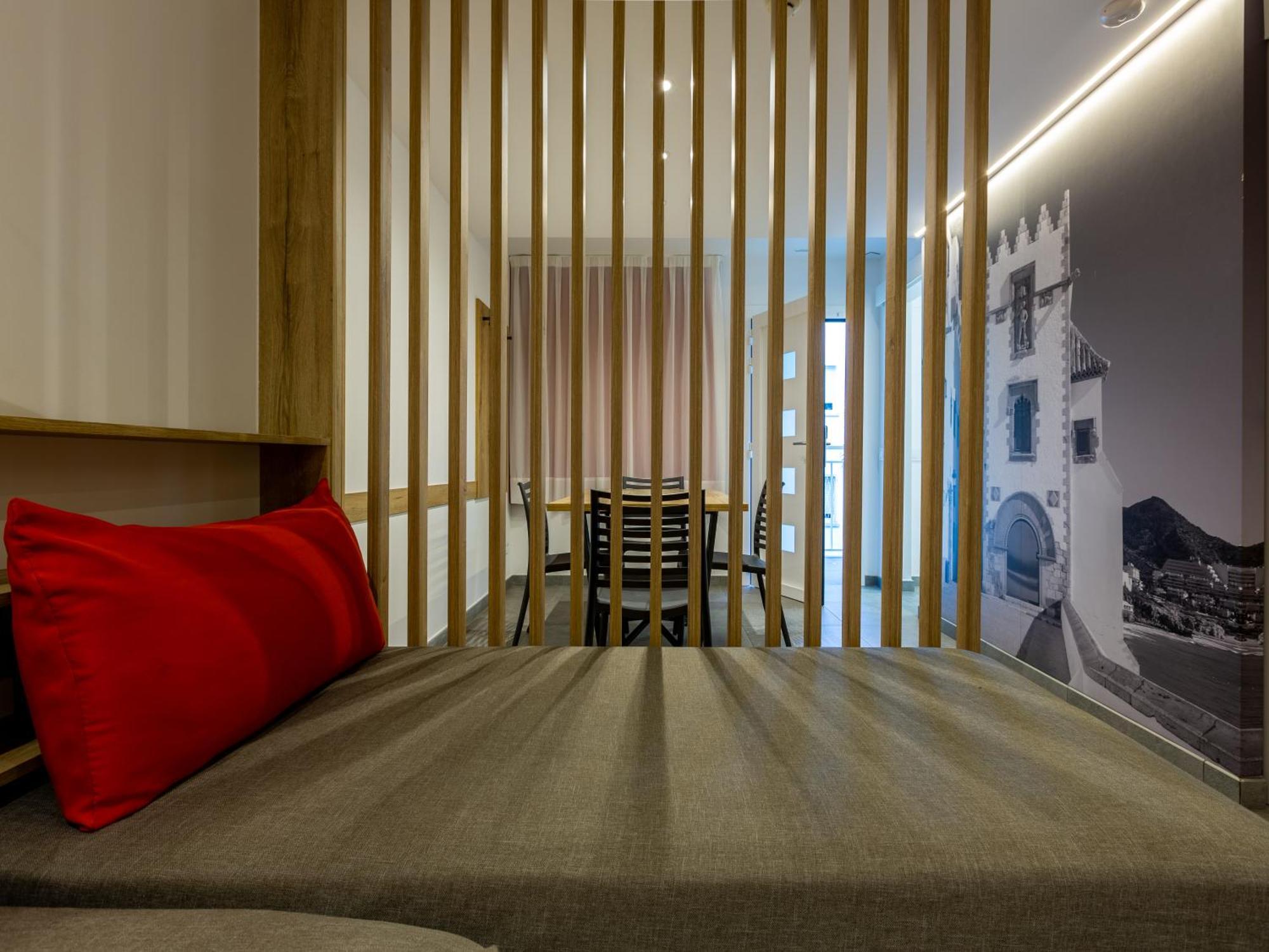 Apartamentos Sunway Apollo シッチェス エクステリア 写真