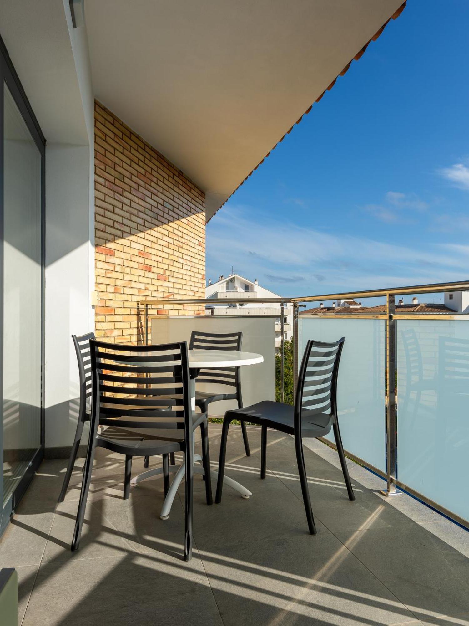 Apartamentos Sunway Apollo シッチェス エクステリア 写真