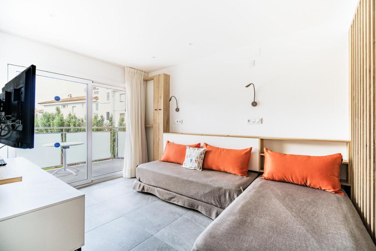 Apartamentos Sunway Apollo シッチェス エクステリア 写真